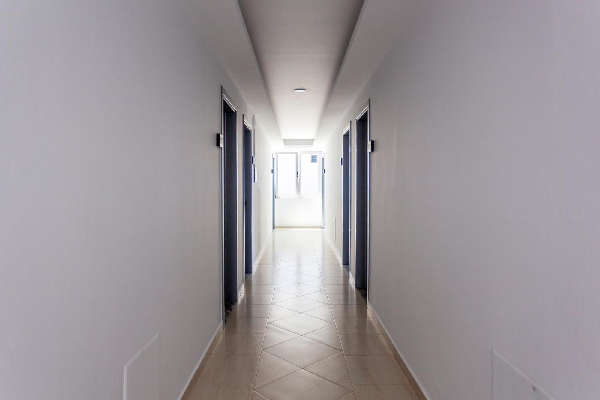 Dhima Hotel Himare Esterno foto